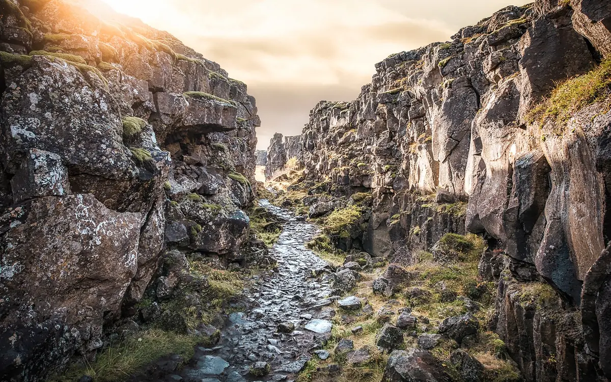 The Almannagjá rift walls at Þingvellir National Park